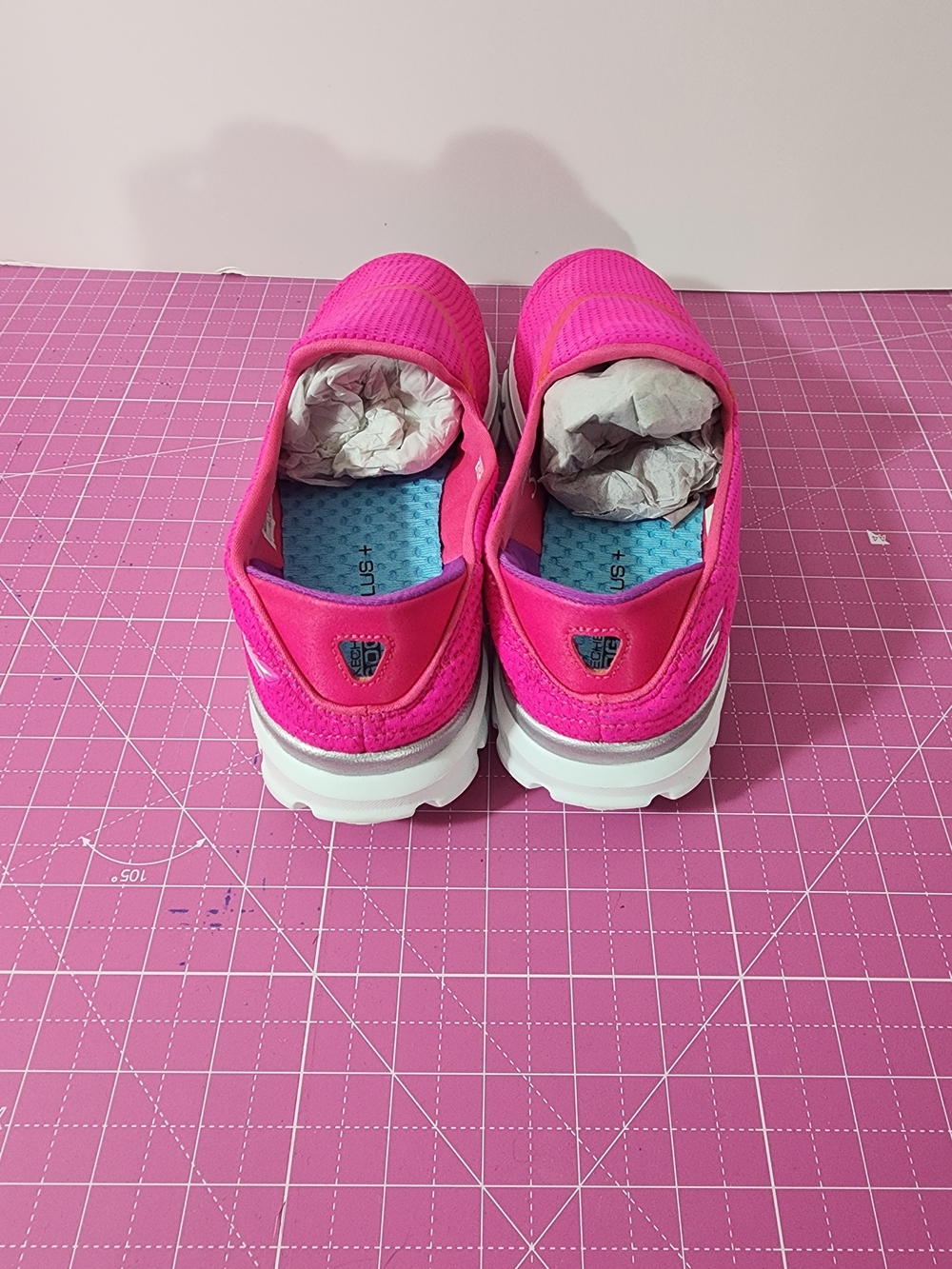 Skechers Go Walk 3 Women's Pink Slip On Loafer Shoes Size 10 - Picture 2 of 7
